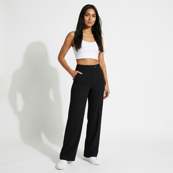 מכנסיים מחויטים שחורים בגזרה גבוהה